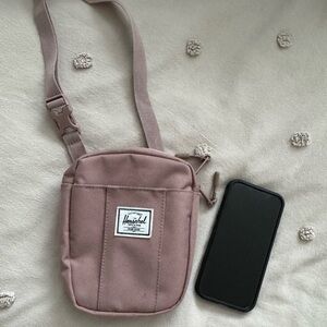 Herschel Supply Cruz Purse